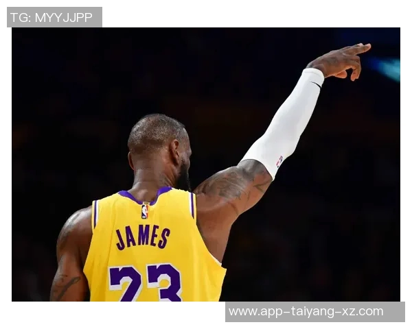 A史密斯分析詹姆斯表现称湖人有望冲击西部决赛 A史密斯分析詹姆斯表现称湖人有望冲击西部决赛